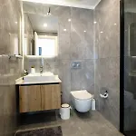 Golden Sunset Views 1br *