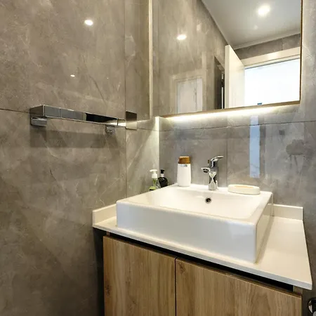 Golden Sunset Views 1br *