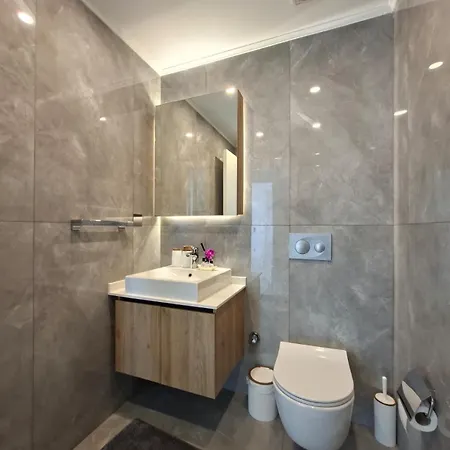Golden Sunset Views 1br Paralimni